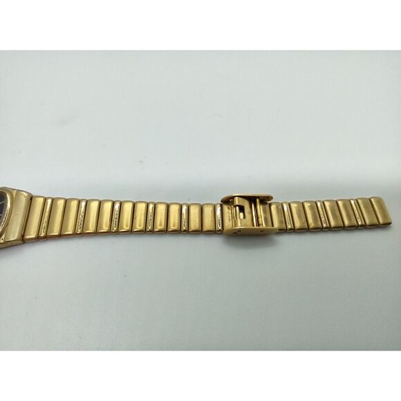 Bill Blass Ladies Vintage Black Face Watch - Picture 4 of 15